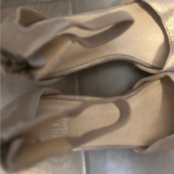 Eileen Fisher Shimmering Taupe Heels - Picture 4 of 8